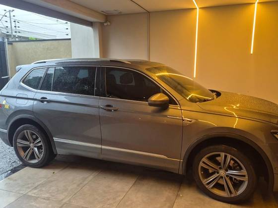 VOLKSWAGEN TIGUAN 2.0 350 TSI GASOLINA ALLSPACE R-LINE 4MOTION DSG